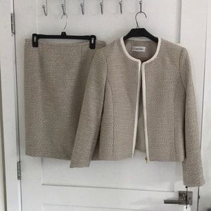 NWT Calvin Klein beige tweed suit size 6